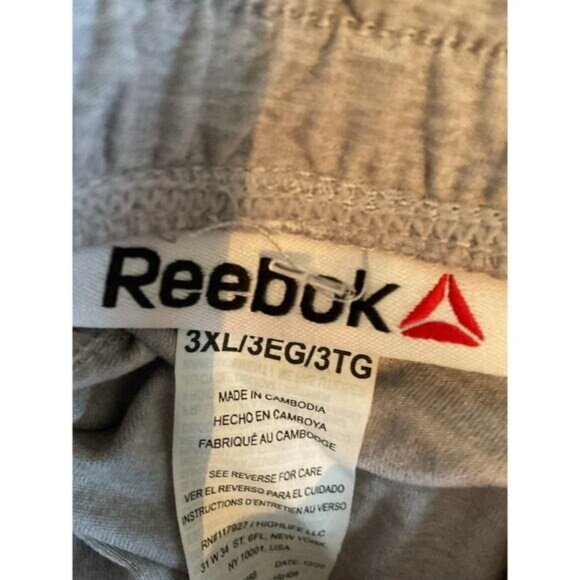 Reebok Womens 3XL Relaxed Fit Gray Shorts With Elastic Waistband & Pockets - Picture 2 of 7